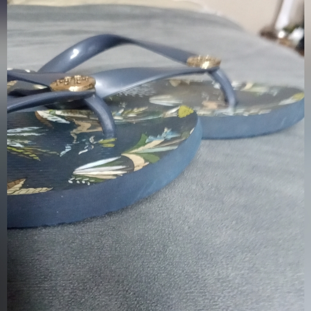 Tory Burch Navy Floral Flip Flops - Picture 5 of 8